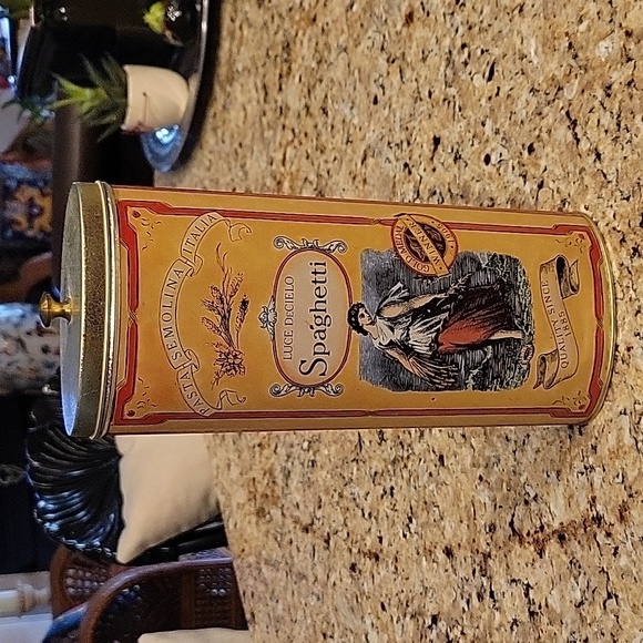 VINTAGE Metal Luce DeCIELO SPAGHETTI TIN collectors Find - Picture 1 of 5